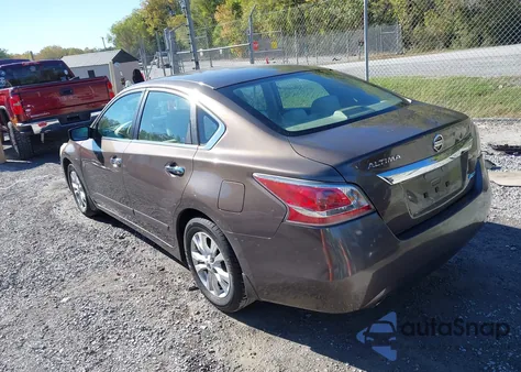 2014 Nissan Altima 2.5 S z USA, uszkodzony, nr VIN 1N4AL3AP7EC126957